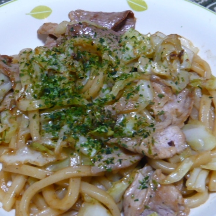 冷凍うどんでソース味焼きうどん